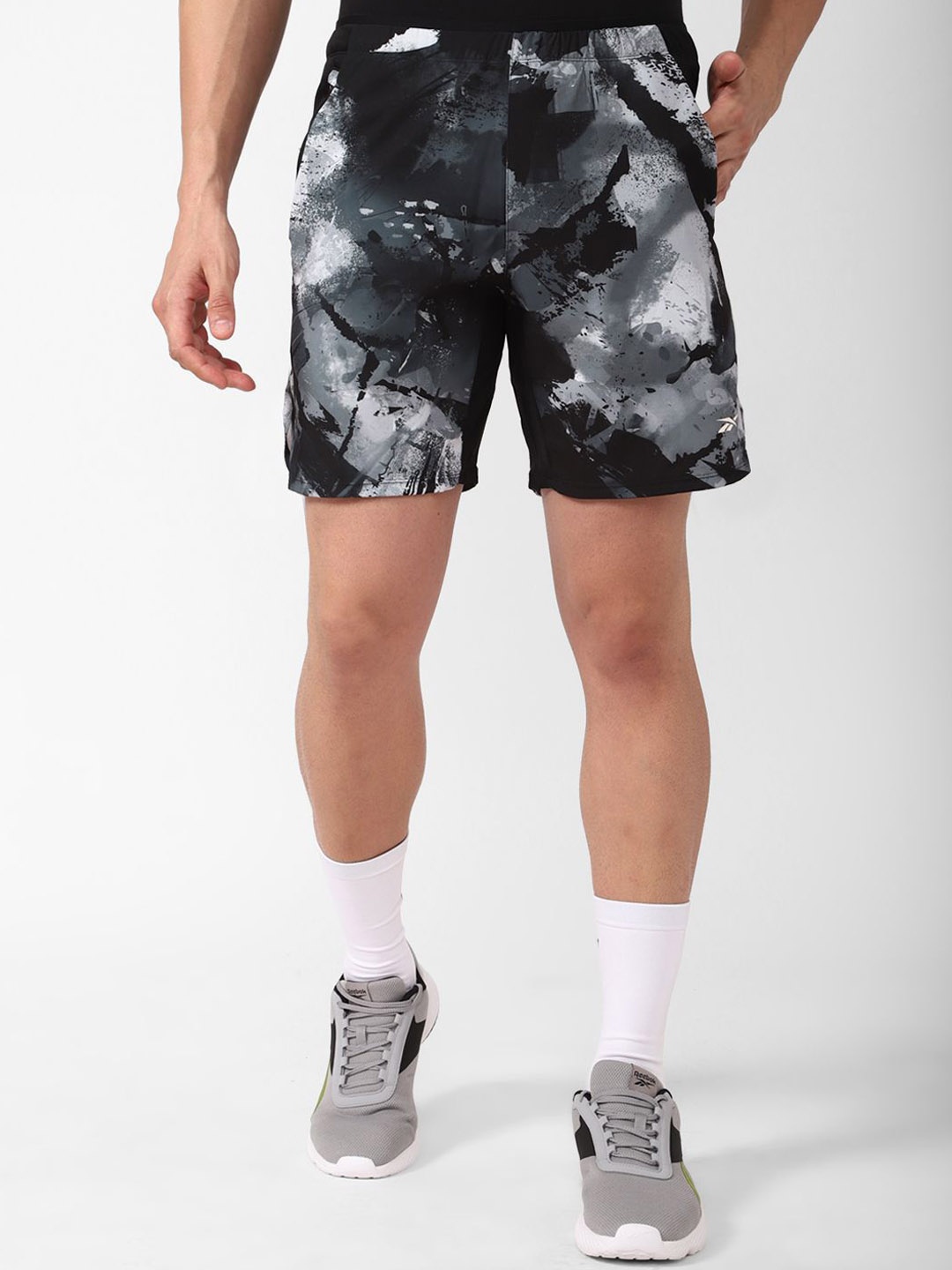 

Reebok Men Printed Training Shorts, Black