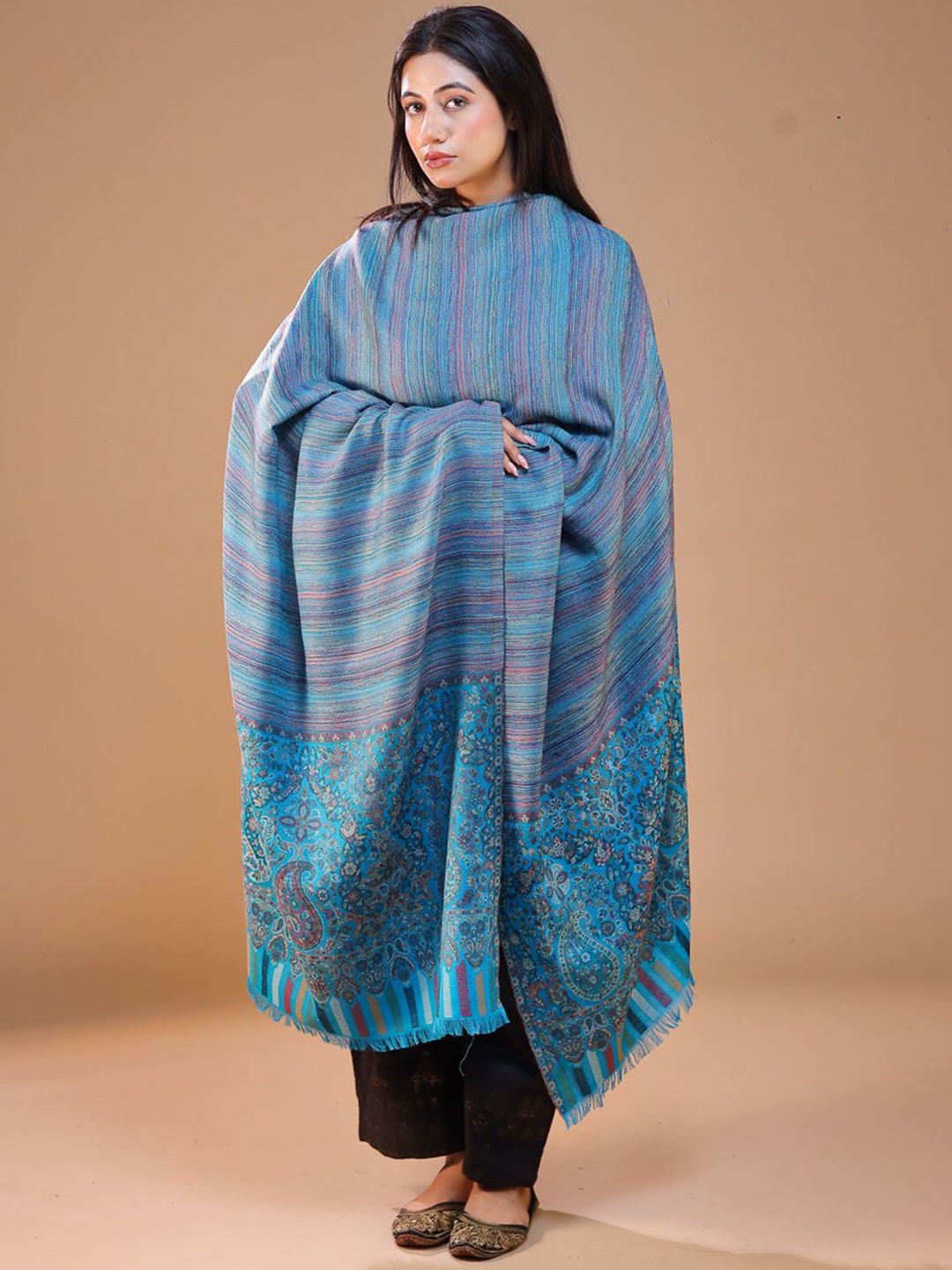 

SWI Stylish Ethnic Motifs Woven Design Woolen Shawl, Turquoise blue