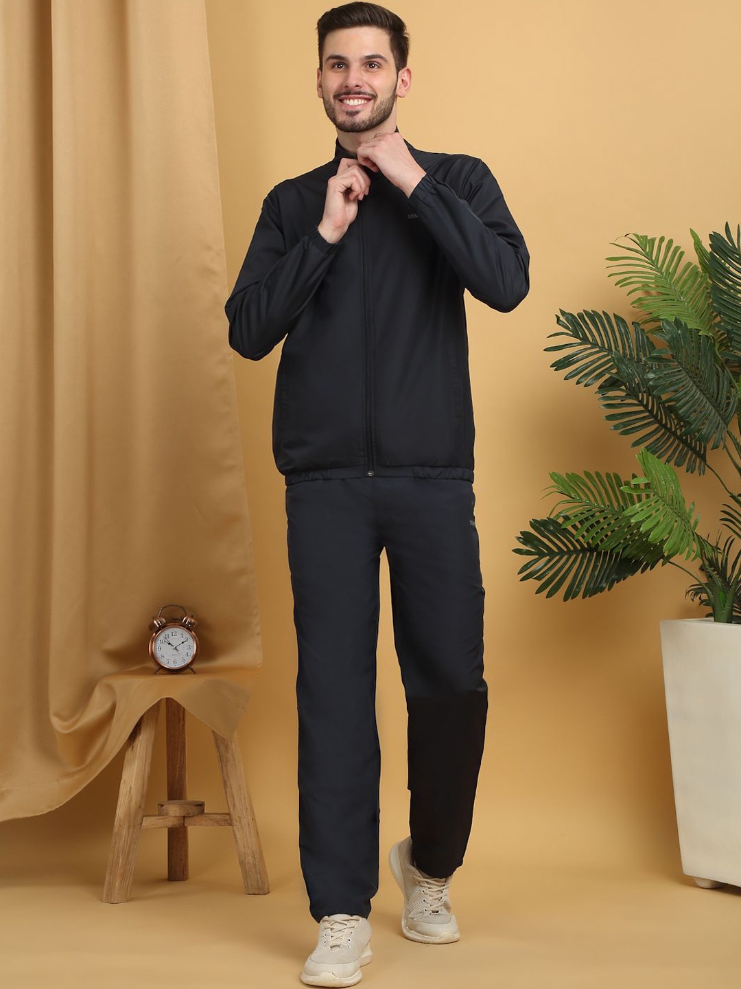 

Sweet Dreams Mock Collar Tracksuit, Navy blue