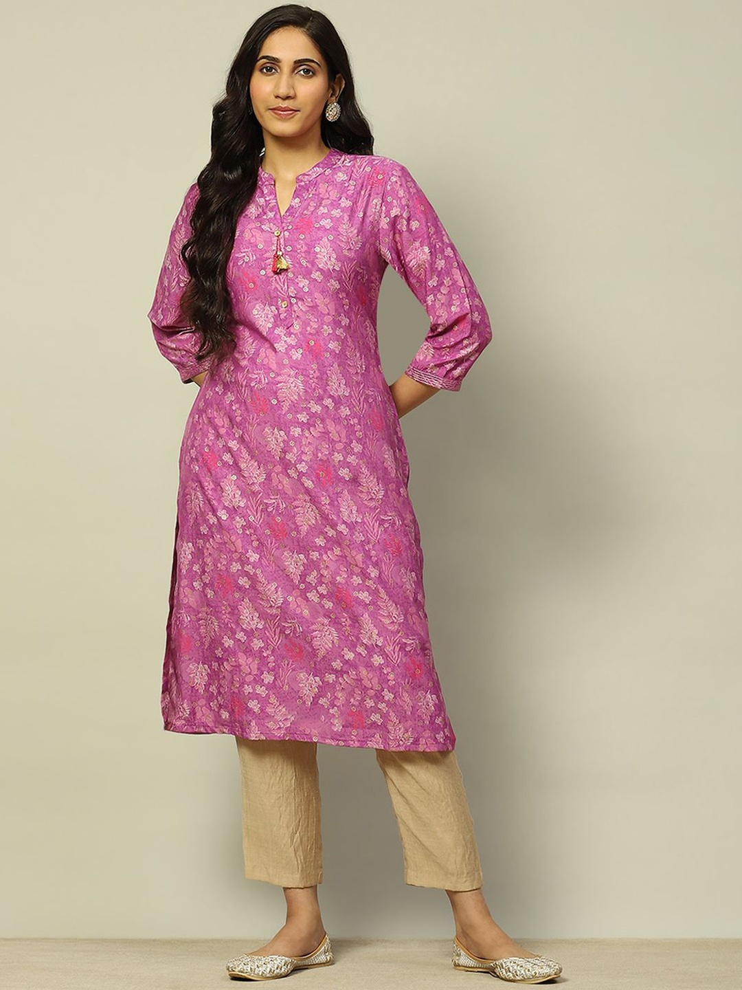 

Rangriti Floral Printed Mandarin Collar Straight Kurta, Purple