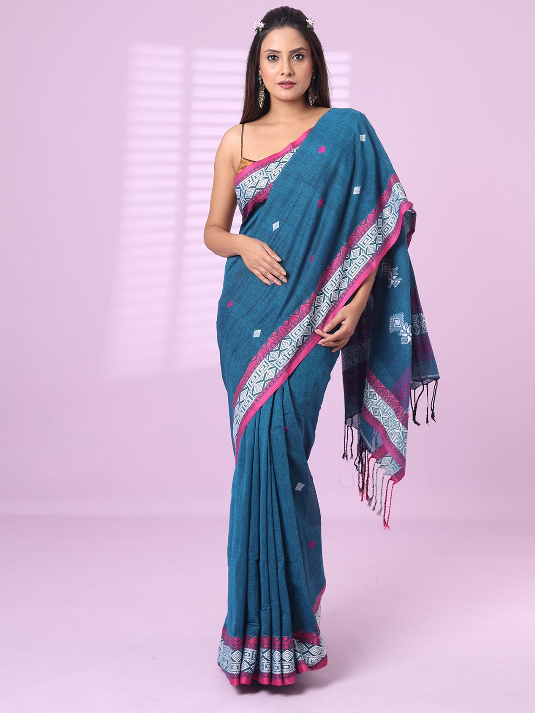 

Charukriti Ethnic Motifs Pure Cotton Saree, Blue