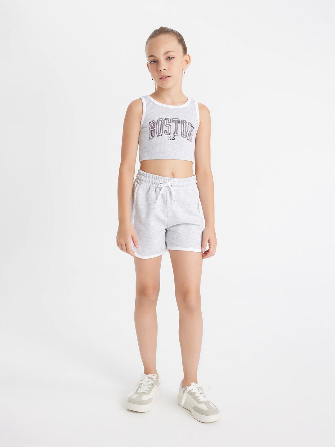 

DeFacto Girls Printed Top With Shorts, Grey