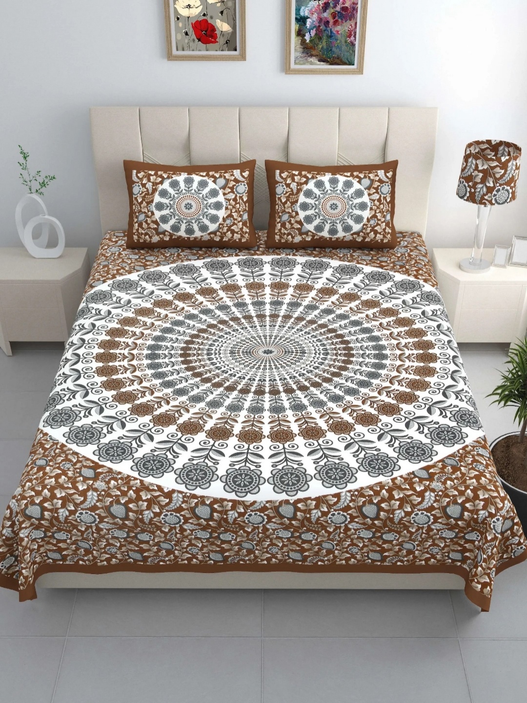 

LIVING ROOTS Brown & White Floral Cotton 210 TC King Bedsheet with 2 Pillow Covers