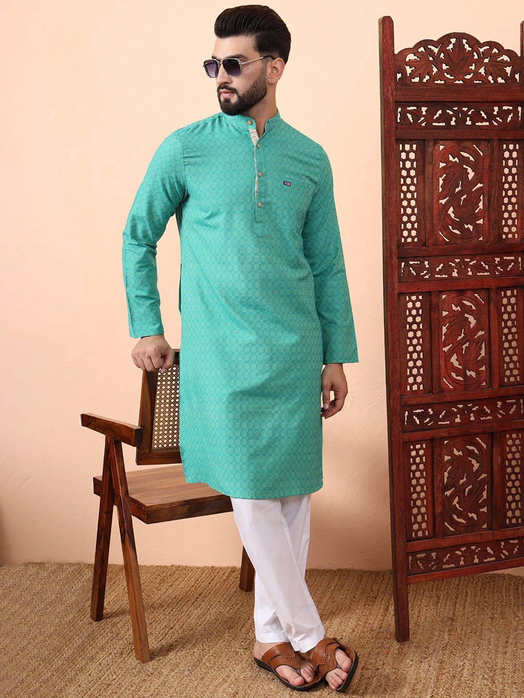 

Latest Chikan Garments Ethnic Motifs Printed Mandarin Collar Cotton Straight Kurta, Sea green