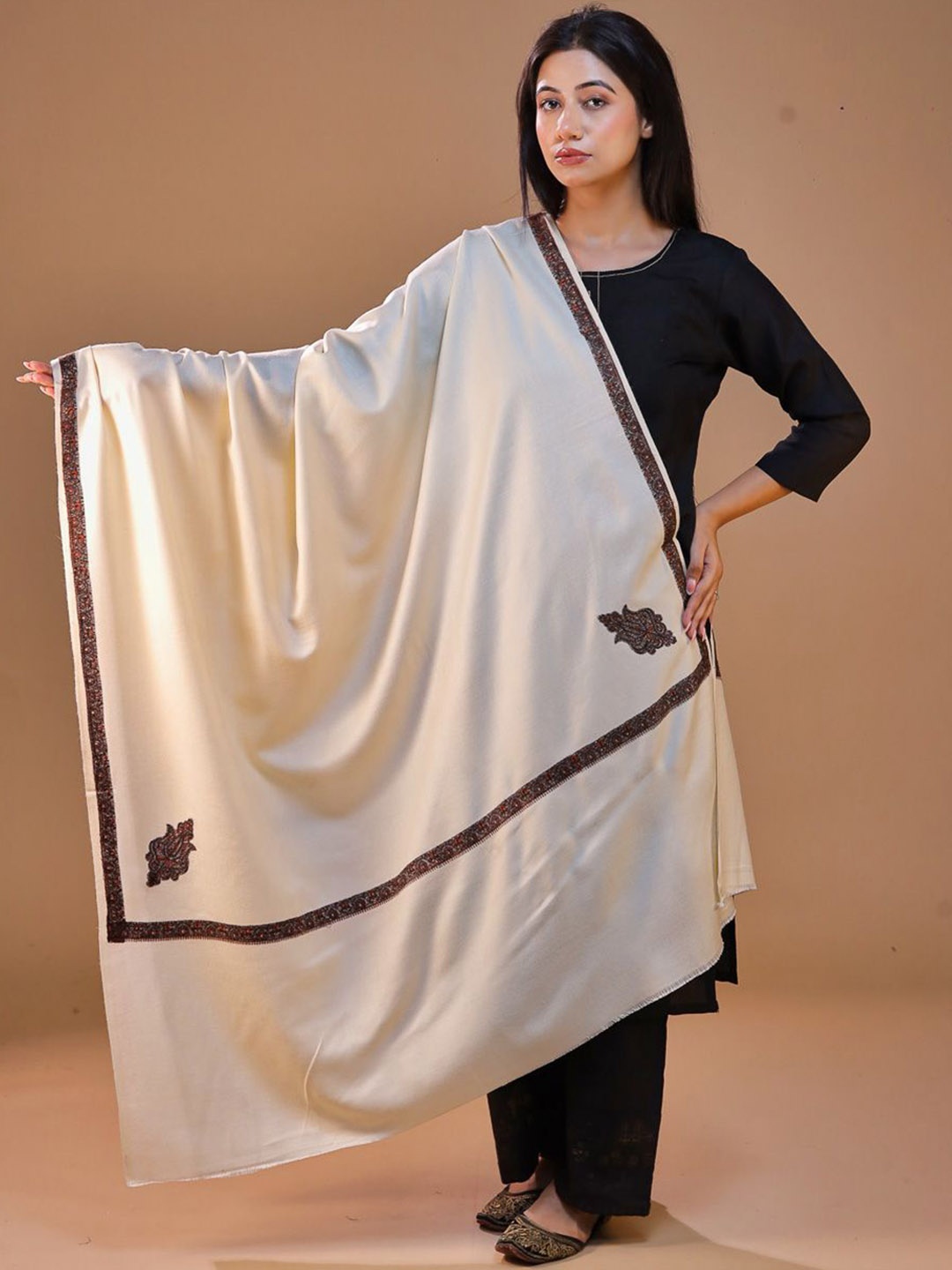

SWI Stylish Ethnic Motifs Embroidered Shawl, White