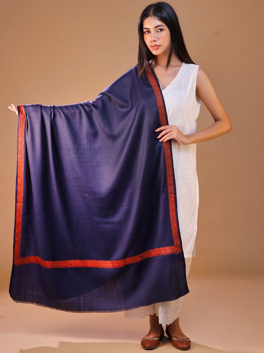 

SWI Stylish Ethnic Motifs Embroidered Shawl, Navy blue