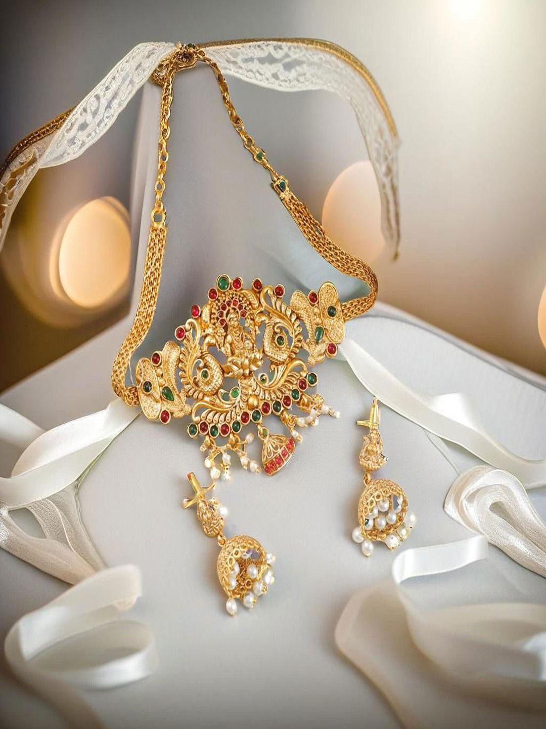 

UNIVERSITY TRENDZ Gold-Plated Stone-Studded & Beaded Goddess Lakshmi Temple Jewellery Set