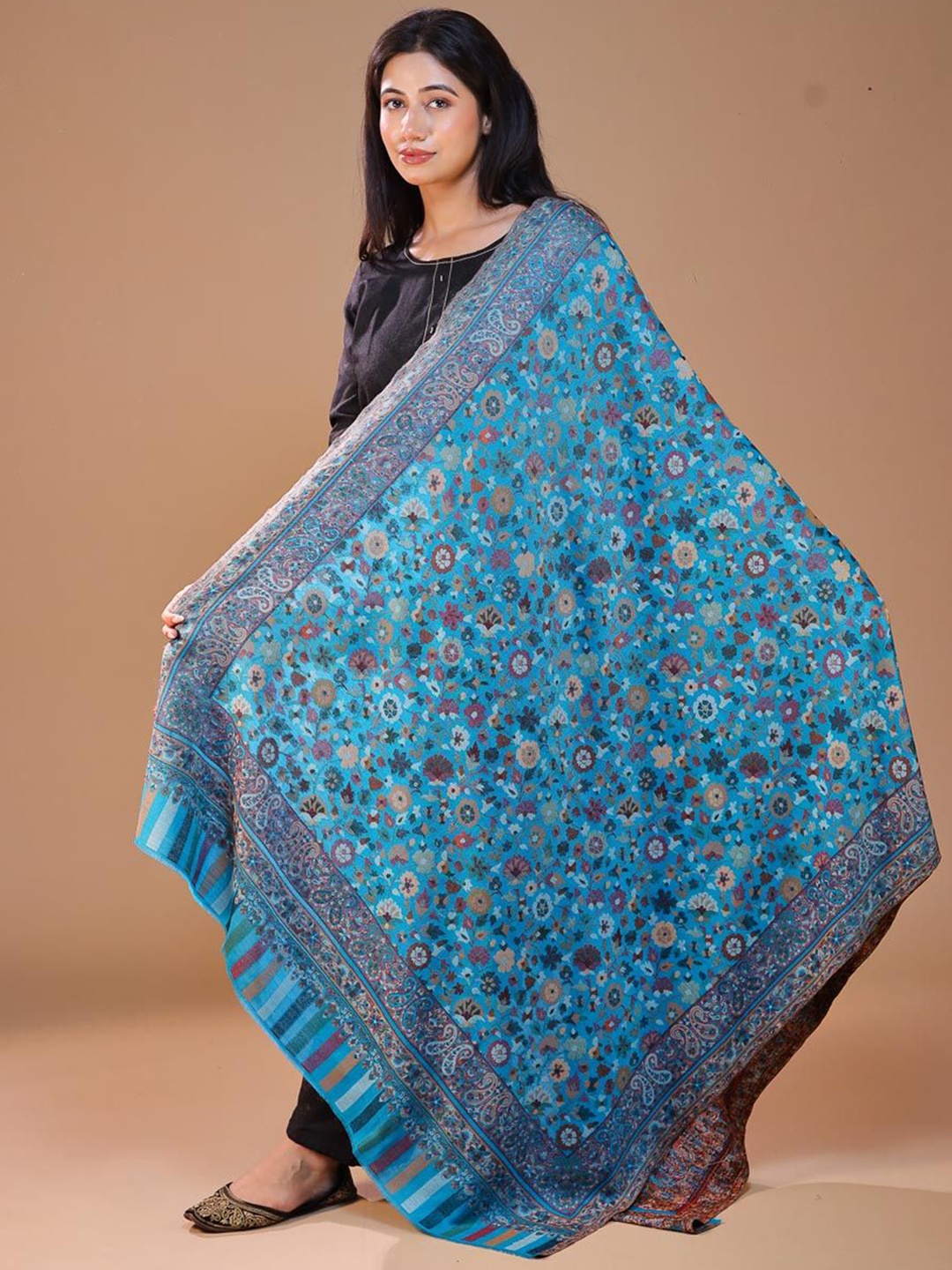 

SWI Stylish Floral Woven Design Kani Wool Shawl, Turquoise blue