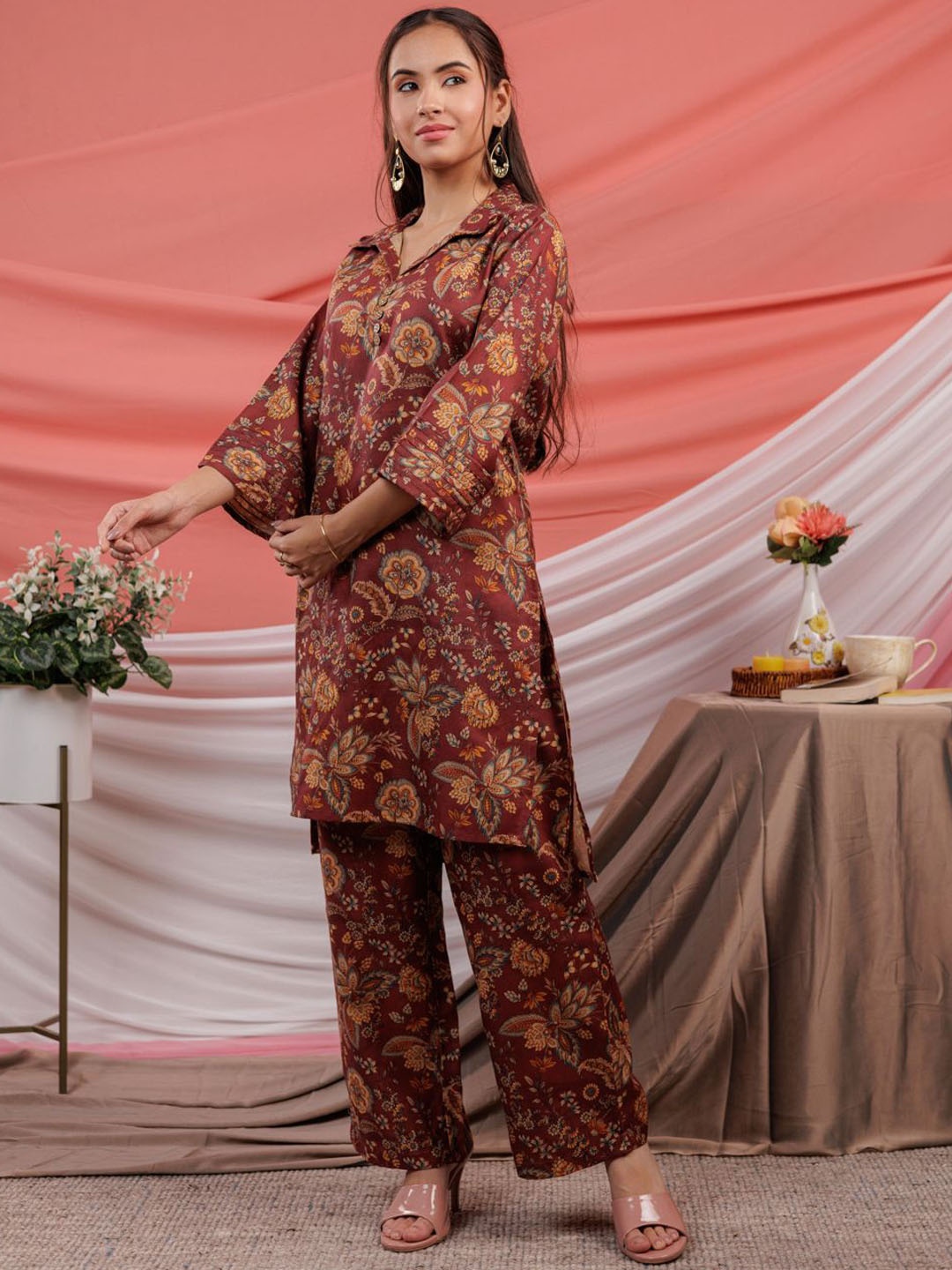 

Yufta Floral Printed Shirt Collar Pure Cotton Tunic With Palazzos, Maroon