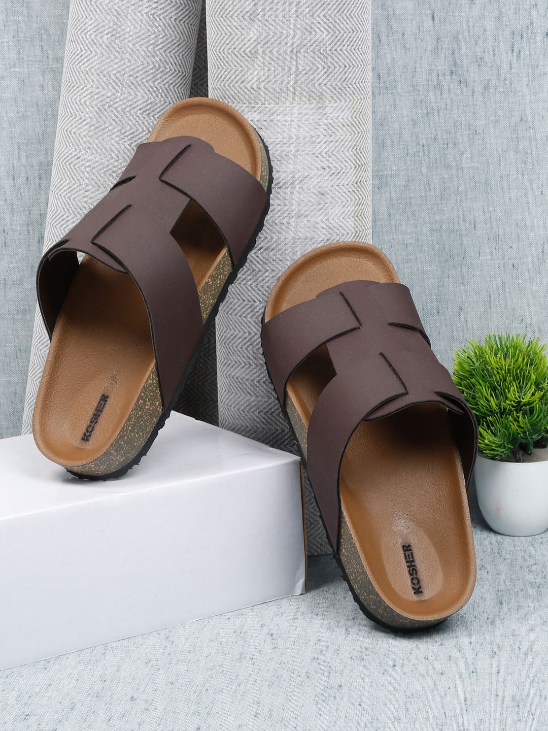 

Kosher Men Slip-On Comfort Sandals, Brown