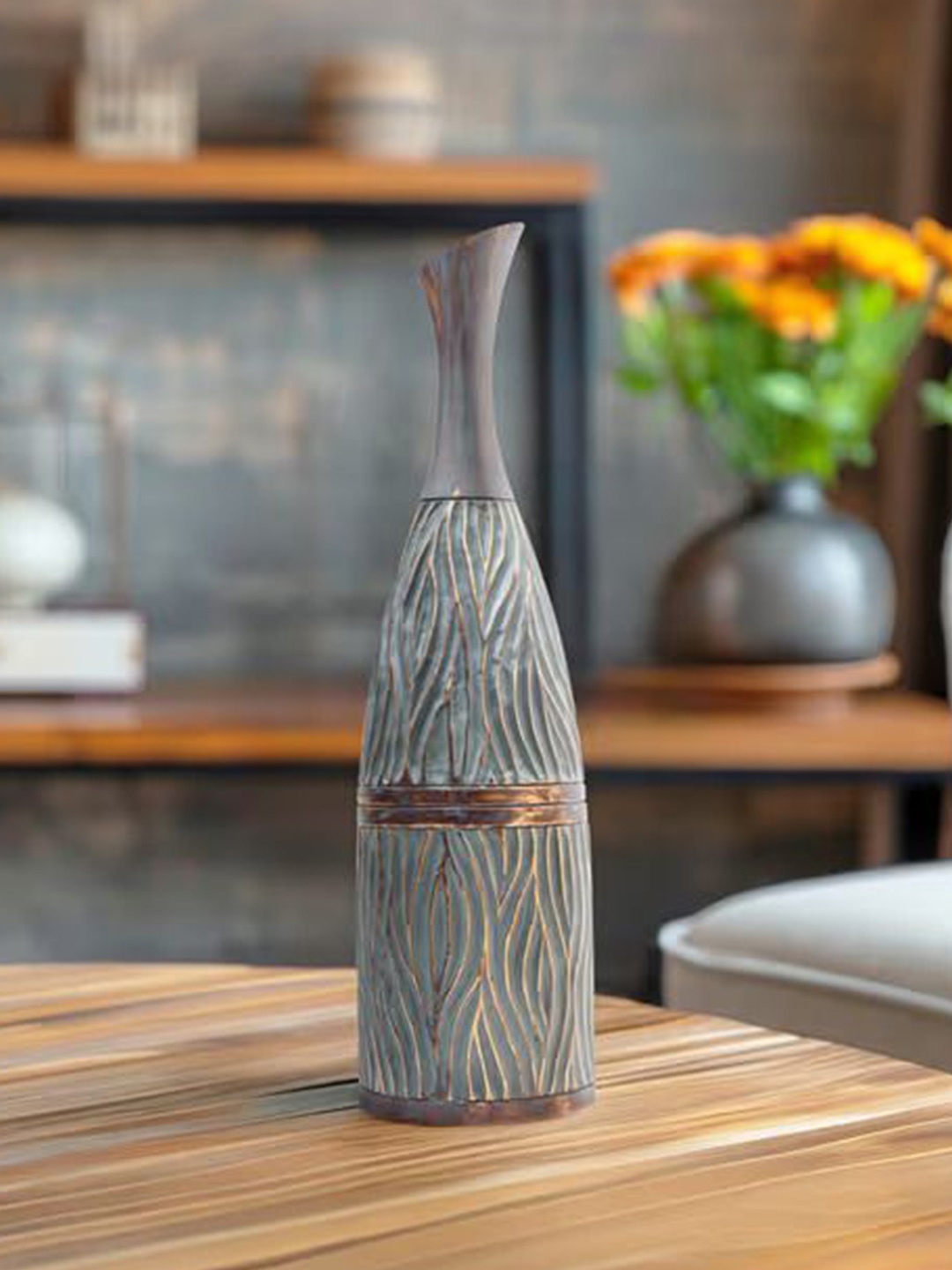 

Ekhasa Grey Textured Decorative Vases