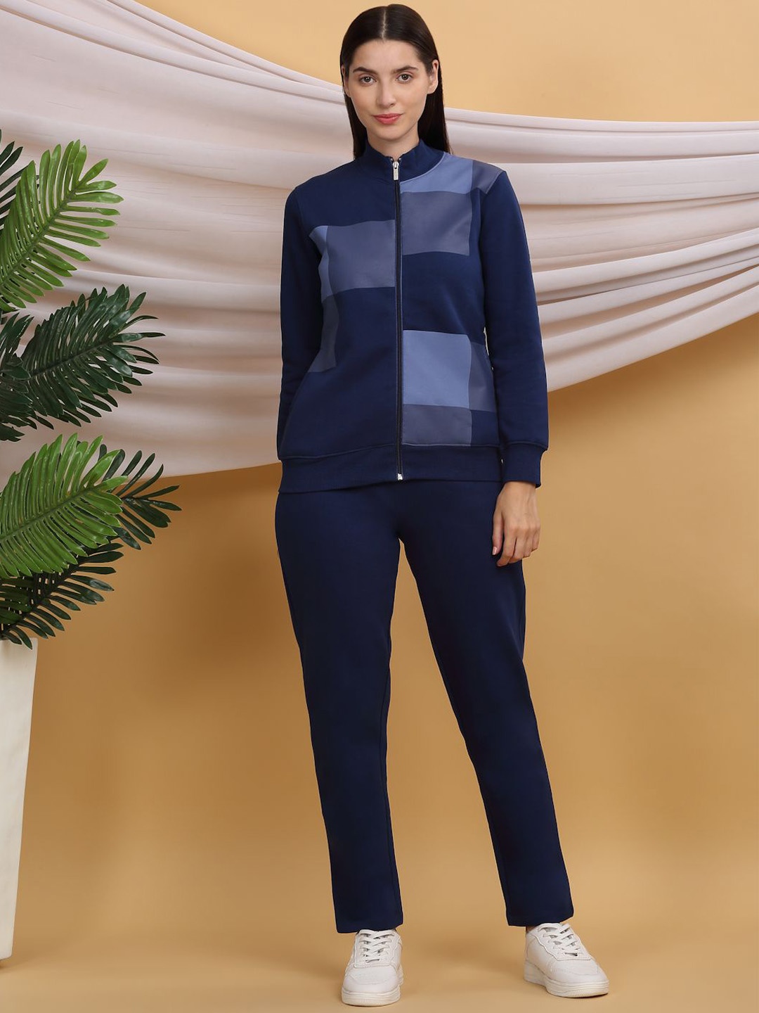 

Sweet Dreams Women Colourblocked Tracksuit, Navy blue