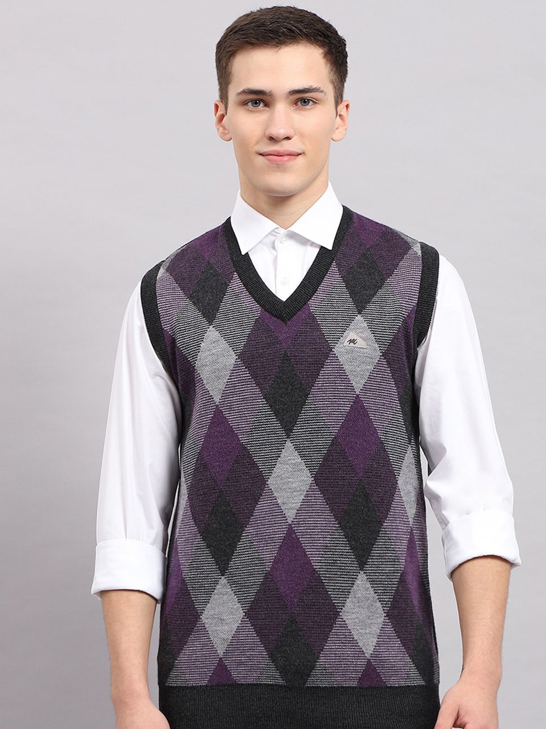 

Monte Carlo Men Striped Woollen Sweater Vest, Grey