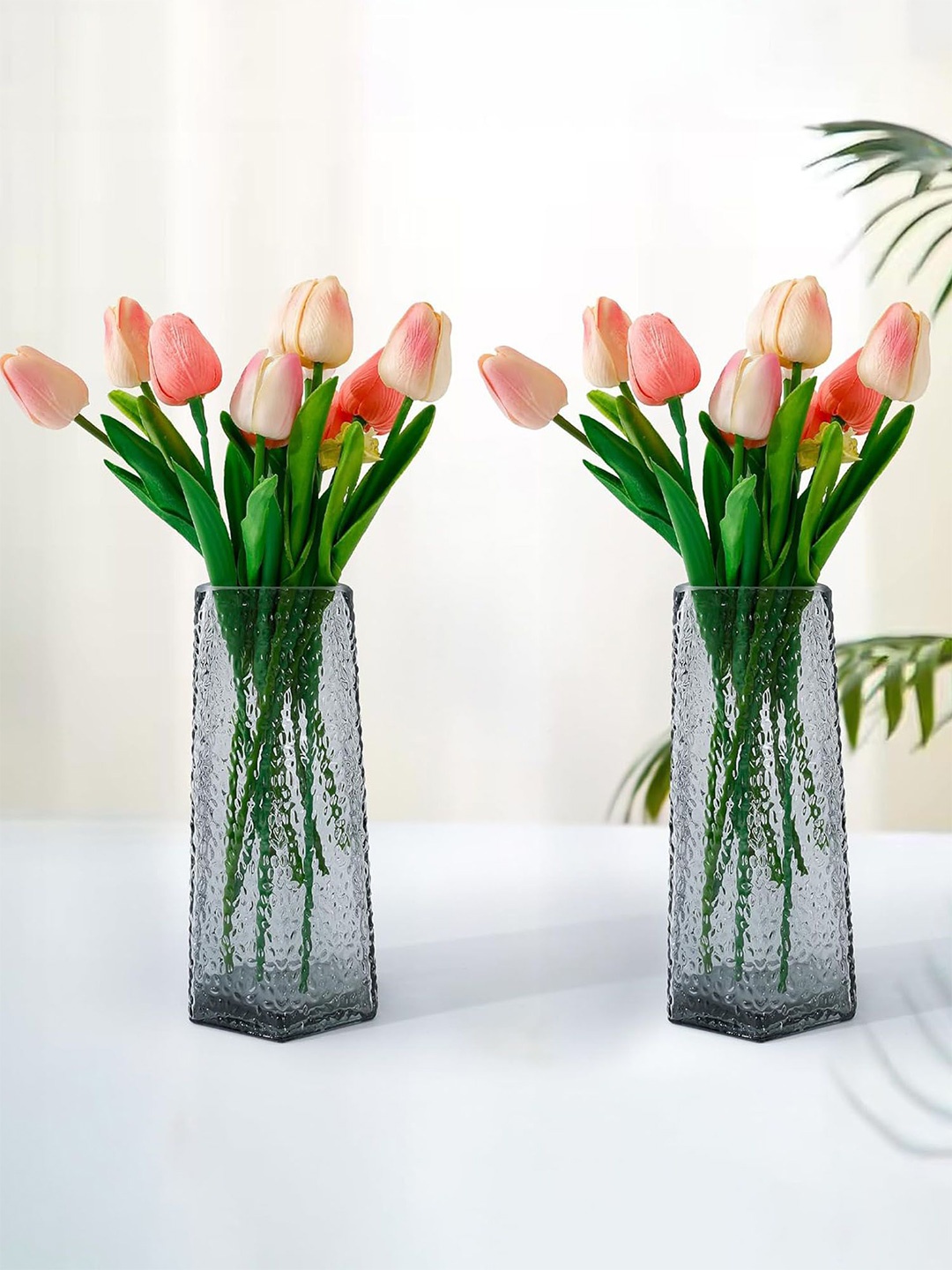 

Ekhasa Grey 2 Pieces Textured Pure Crystal Glass Flower Vases
