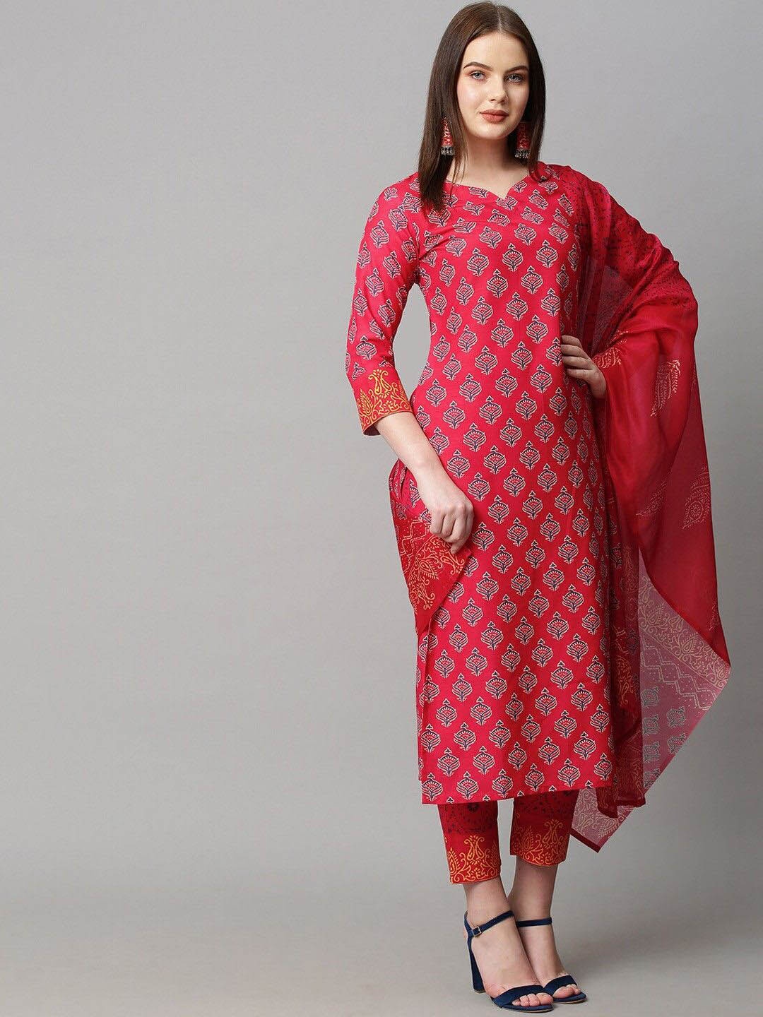 

Anni Designer Floral Printed Regular Straight Kurta with Trousers & Dupatta, Pink
