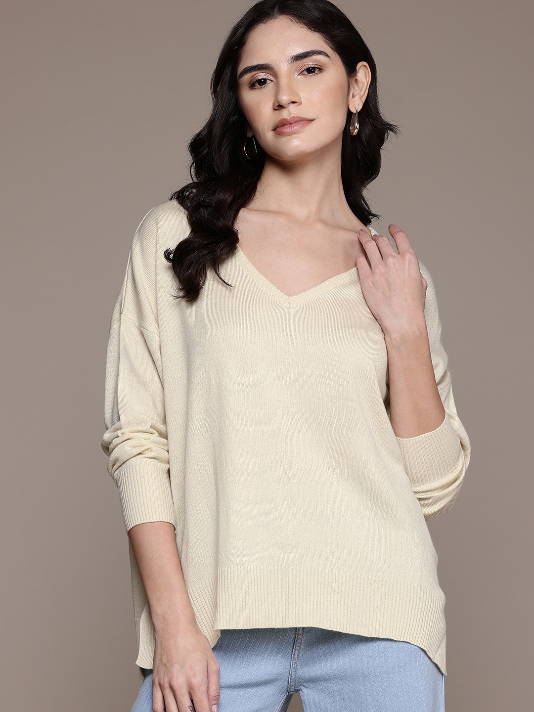 

The Roadster Lifestyle Co. V-Neck Drop-Shoulder Sleeve Pullover, Cream