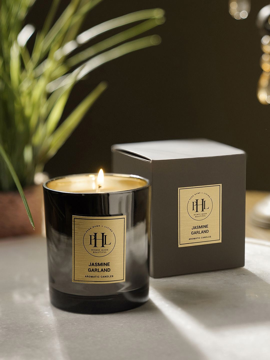 

Pure Home and Living Black Jasmine Garland Scented Glass Jar Candle