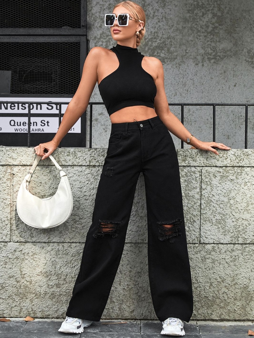 

KPOP Women Original Mid-Rise Regular Trousers, Black