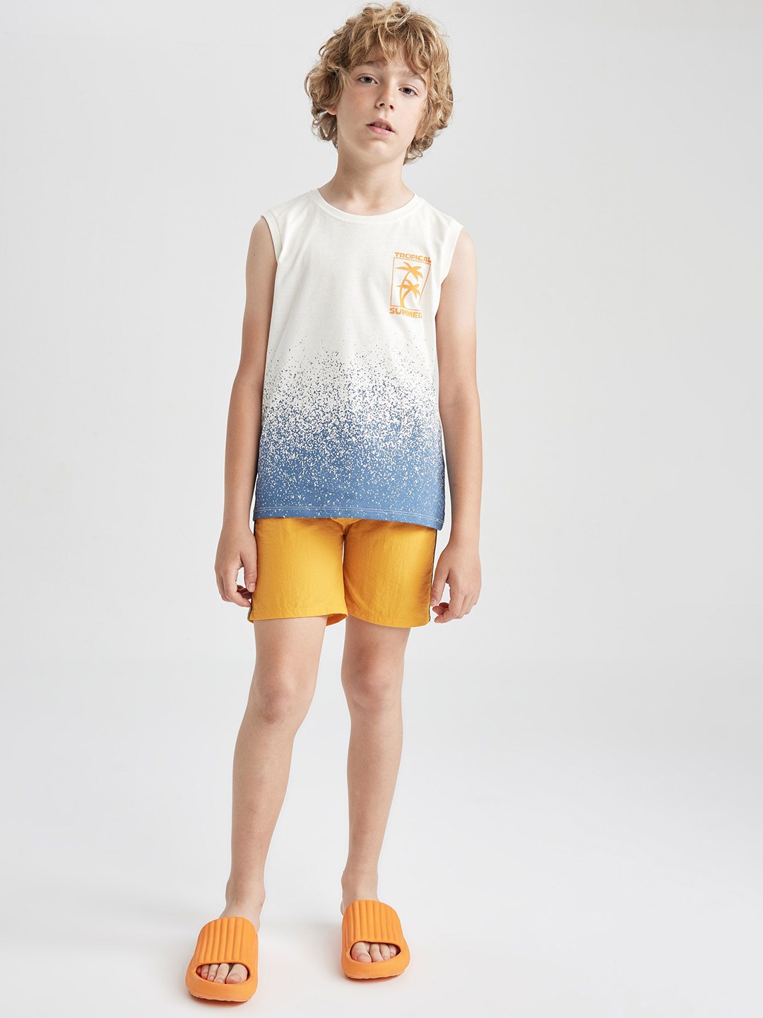 

DeFacto Boys Mid-Rise Swim Shorts, Yellow