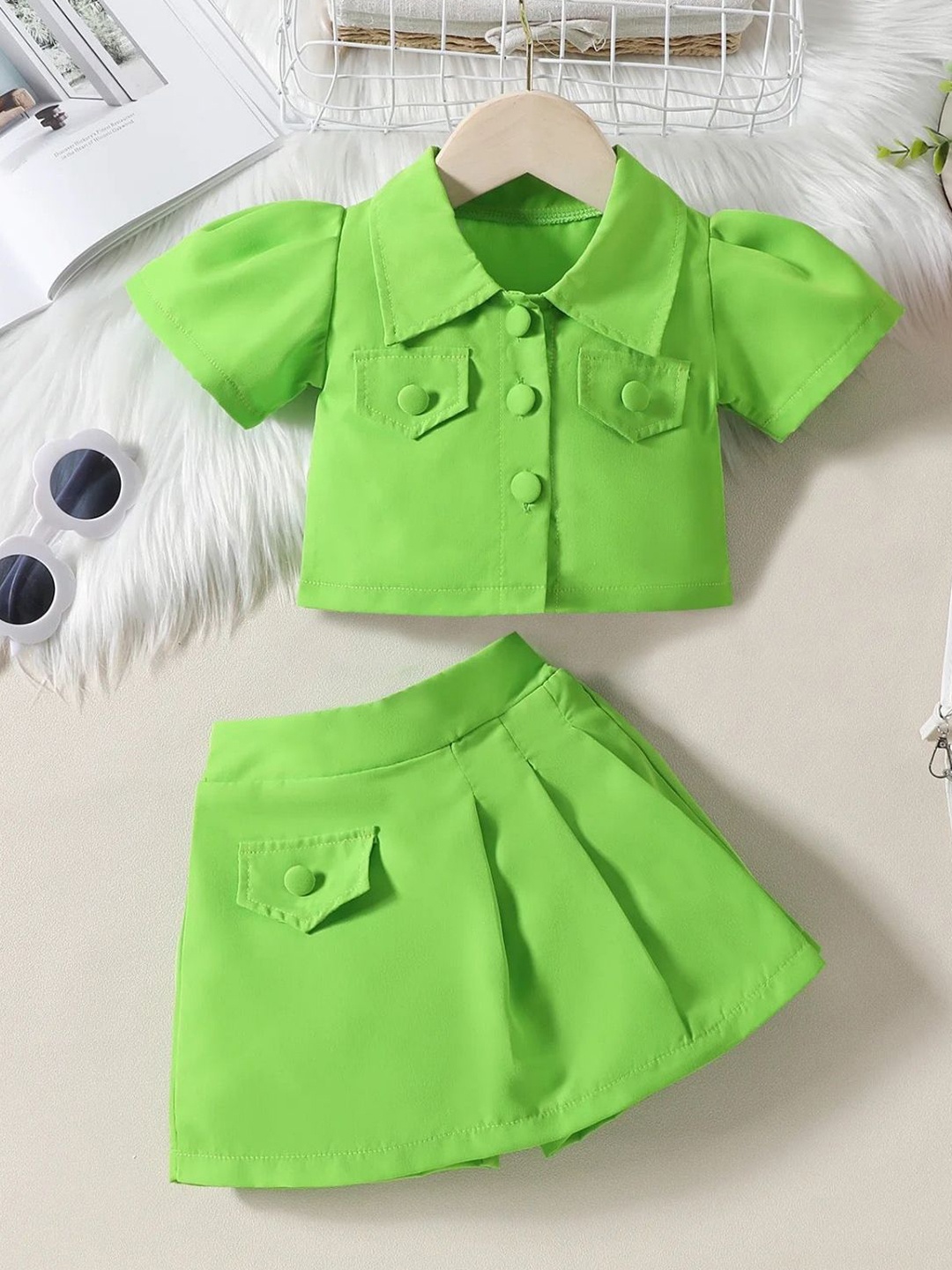 

TrendyKid Girls Puff Sleeves Shirt With Skirt, Green