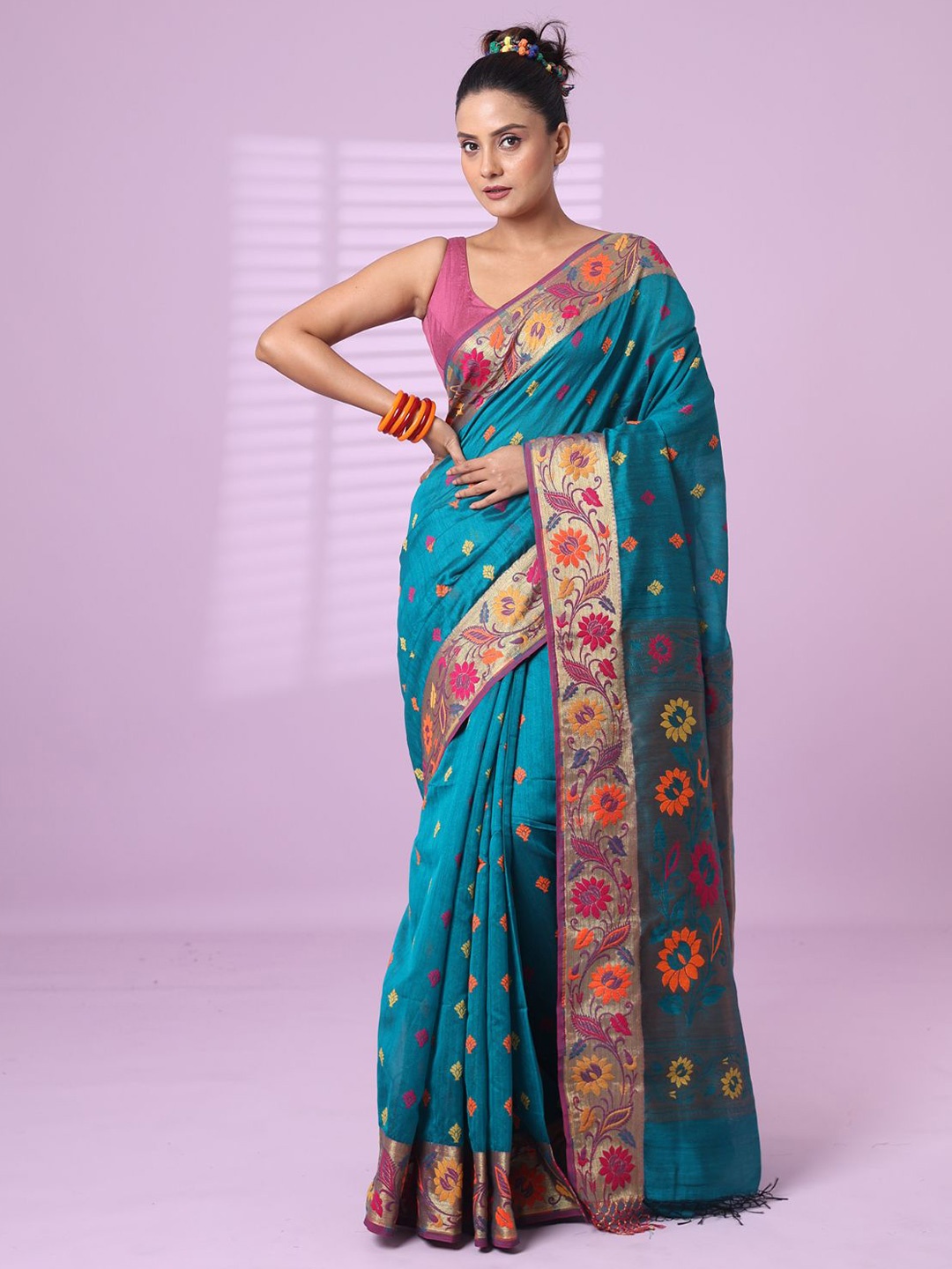 

Charukriti Woven Design Zari Saree, Green