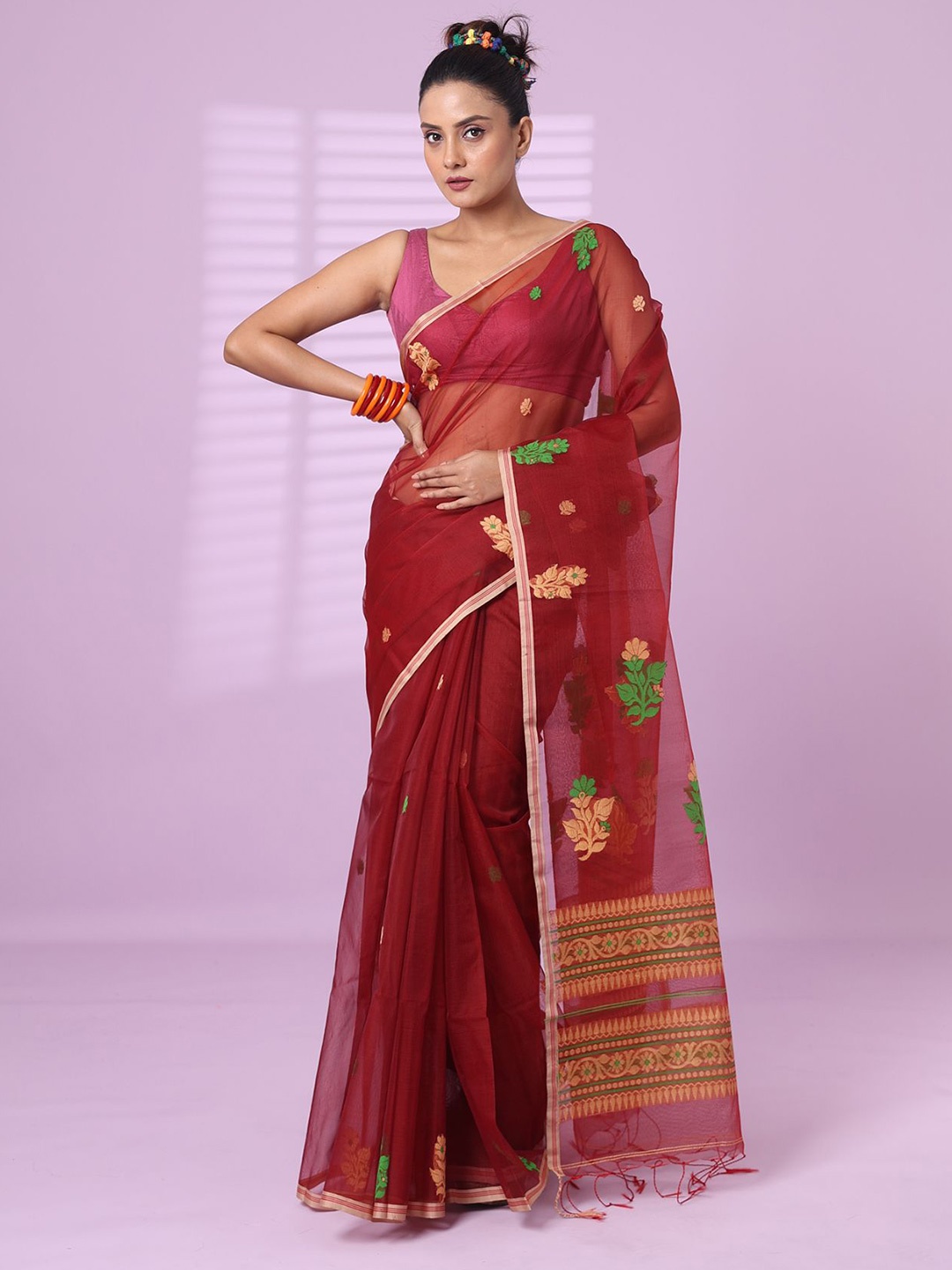 

Charukriti Woven Design Floral Pure Silk Saree, Maroon