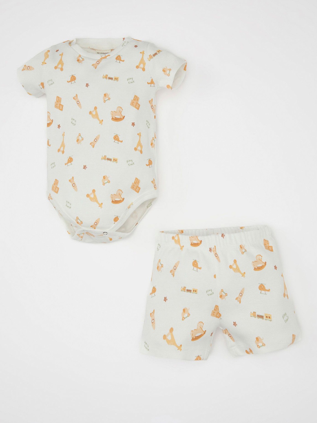 

DeFacto Boys Printed Pure Cotton T-shirt with Shorts, White
