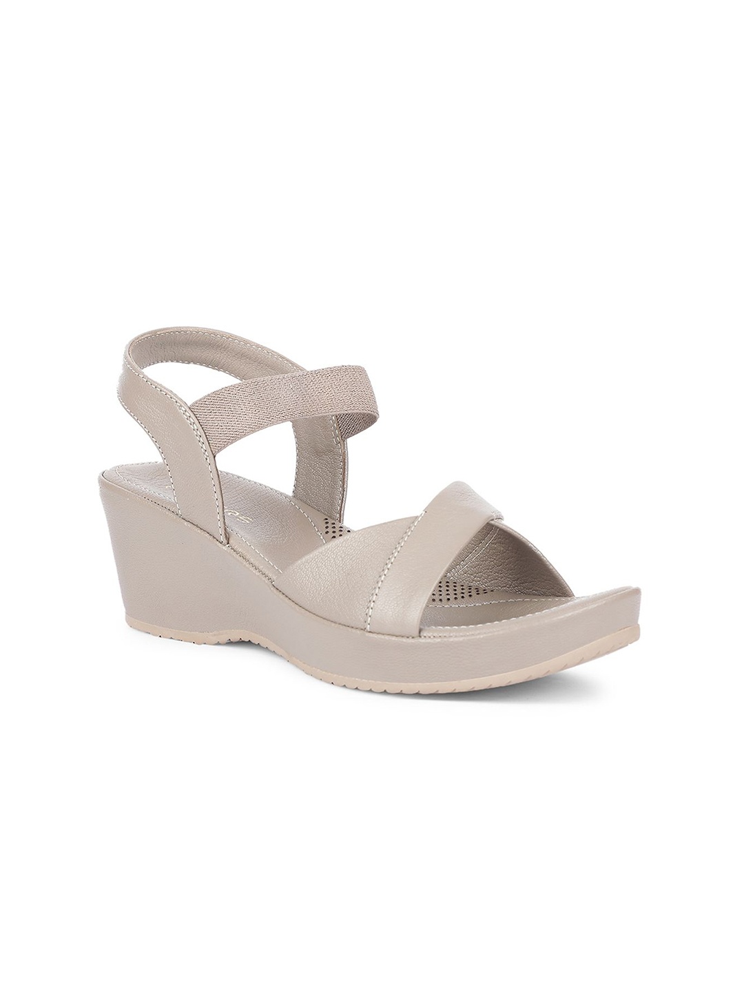 

LIBERTY J332 39 Women Solid Sandal, Beige