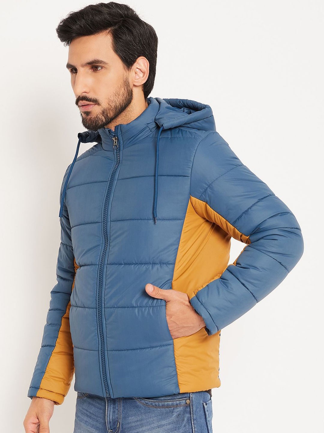 

VERO AMORE Men Colourblocked Hooded Puffer Jacket, Navy blue