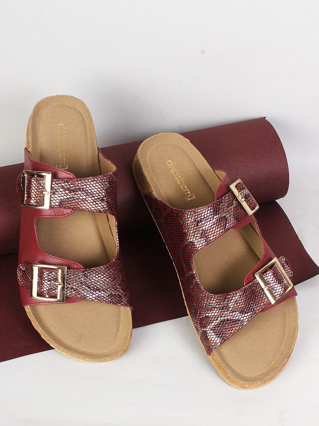 

DressBerry Women Printed Open Toe Flats with Buckles, Purple