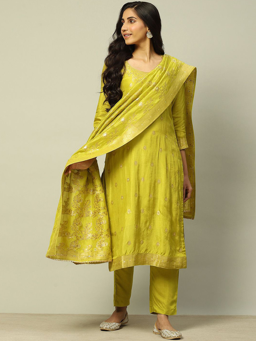 

Rangriti Ethnic Motifs Woven Design Straight Kurta With Trousers & Dupatta, Green