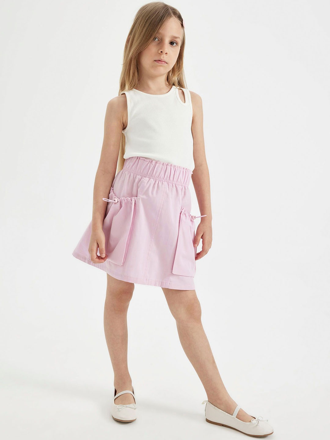 

DeFacto Girls Straight Above Knee Solid Skirts, Pink