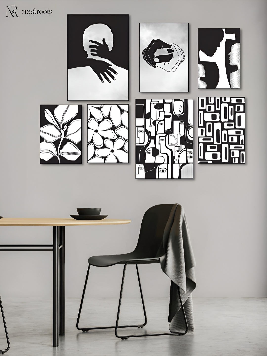 

nestroots Black & White 7 Pieces Canvas A Labyrinth Of Ink Wall painting