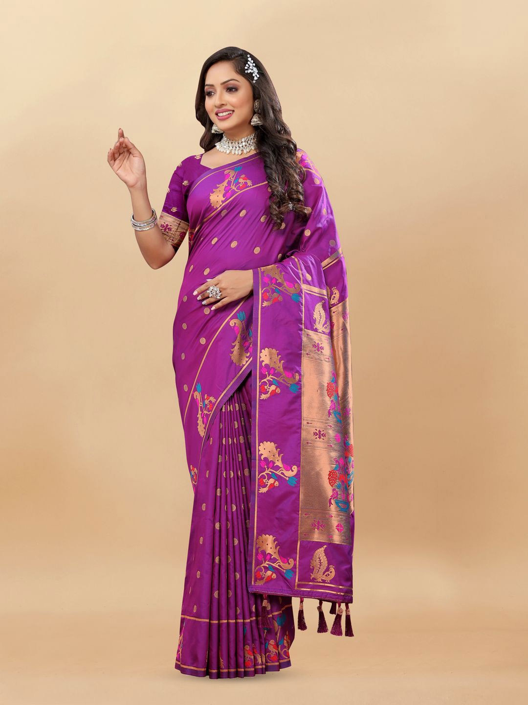 

MOKSHA DESIGNS Woven Design Zari Pure Silk Paithani Saree, Purple