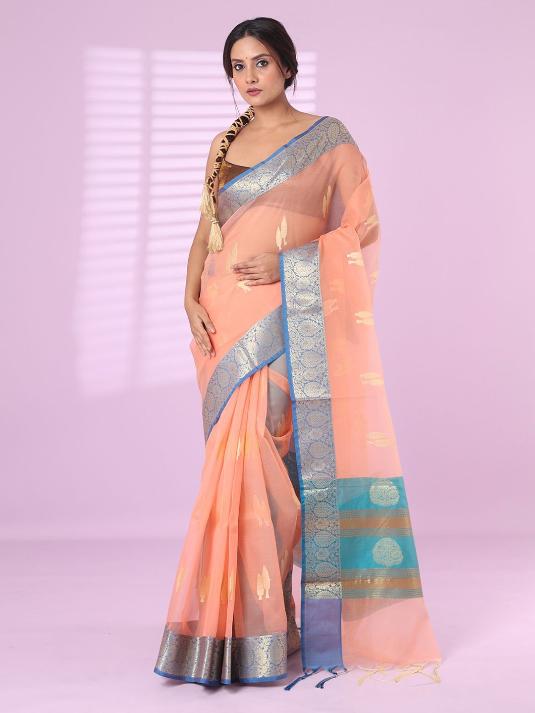 

Charukriti Woven Design Zari Organza Saree, Peach