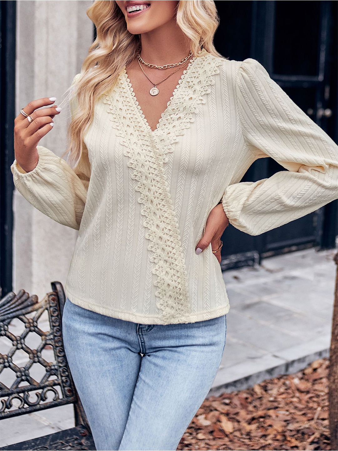 

StyleCast Women Solid V-Neck Top, Beige