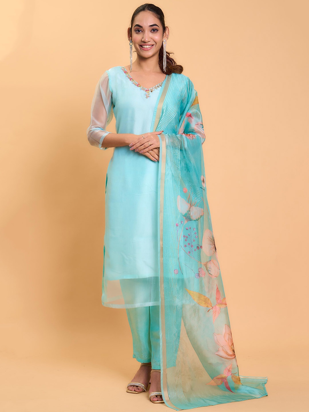 

HERE&NOW Floral Embroidered Beads and Stones Straight Kurta With Trousers & Dupatta, Blue