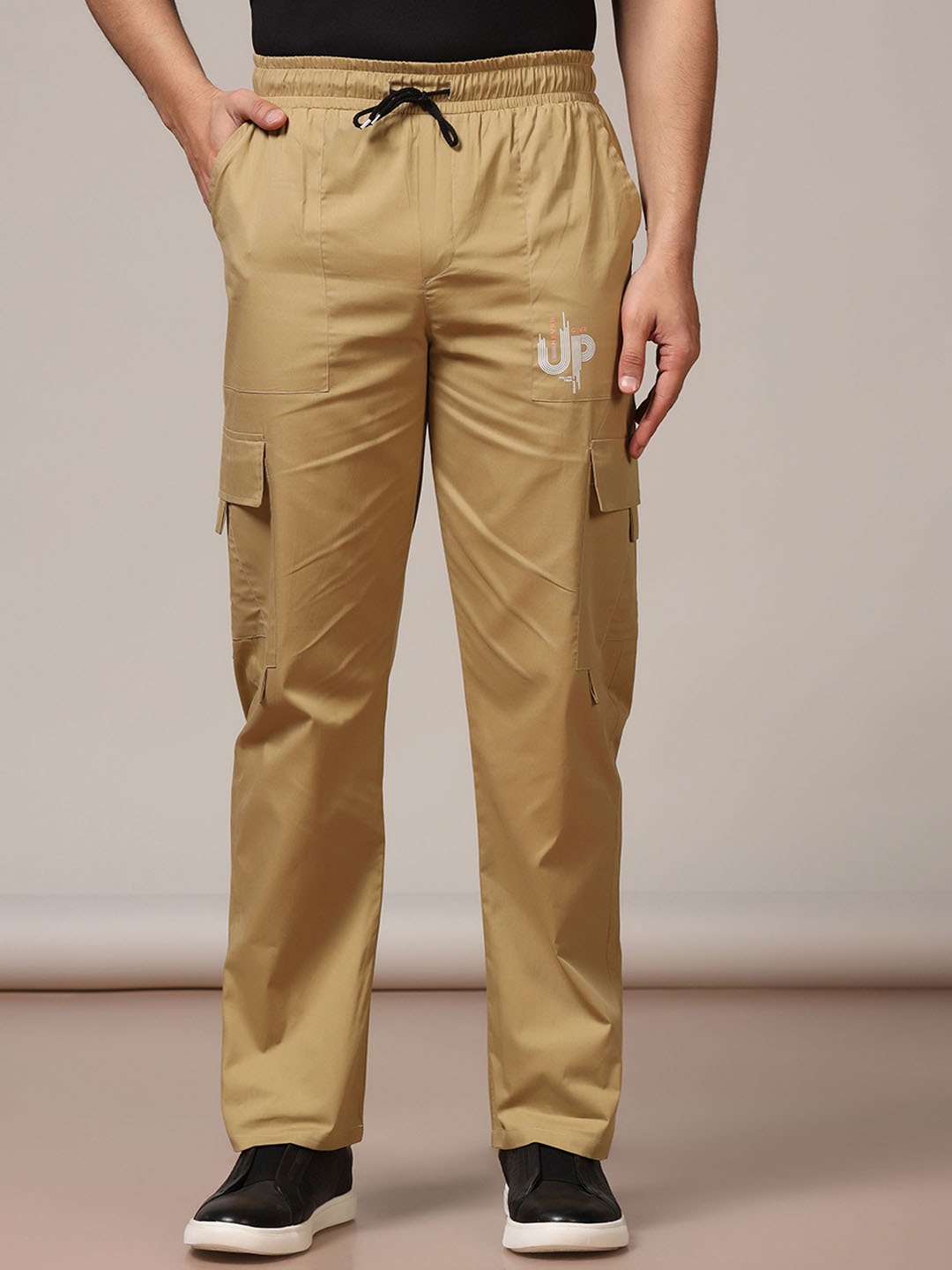

TAGDO Men Relaxed Mid-Rise Cargos, Khaki