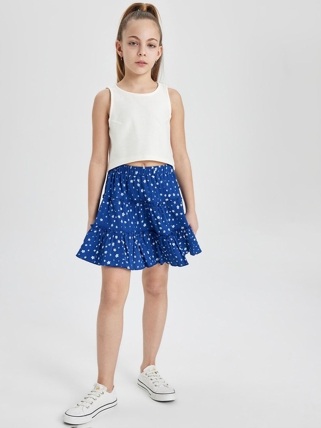 

DeFacto Girls Floral Printed Flared Above Knee Skirts, Blue