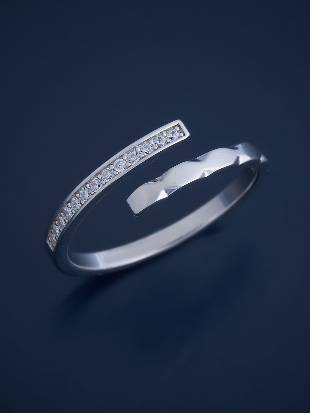 

Kushal's Fashion Jewellery Sterling Silver Rhodium-Plated Cubic Zirconia Finger Ring