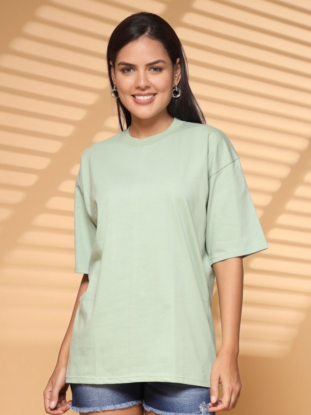 

TANYAA Unisex Bio Finish Solid Round Neck Pure Cotton Oversized T-shirt, Green