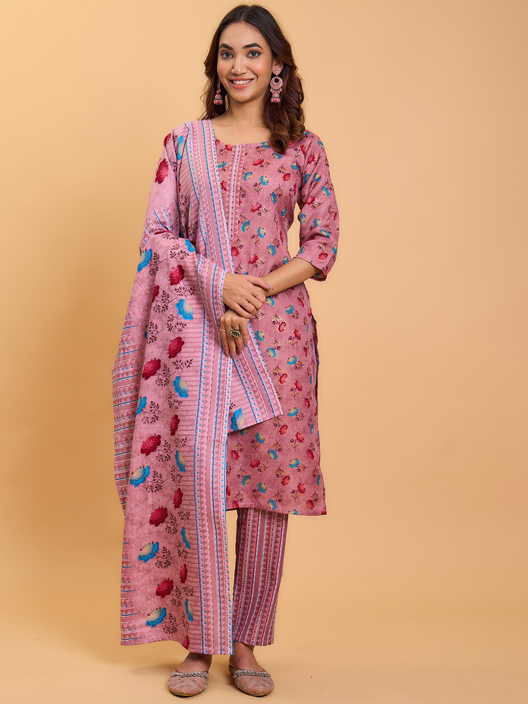 

HERE&NOW Floral Printed Round Neck Straight Kurta With Trousers & Dupatta, Pink