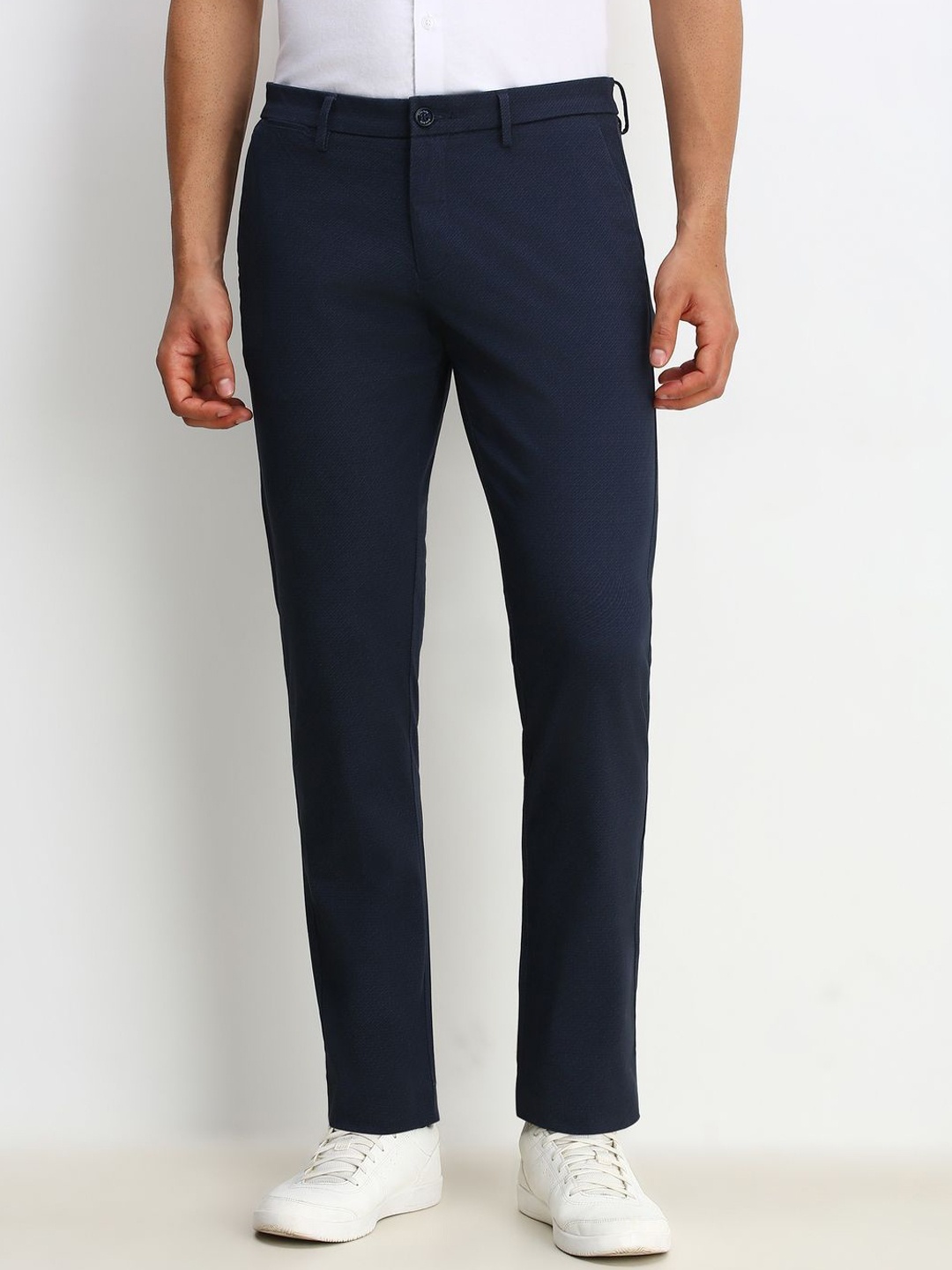 

Allen Solly Men Slim Fit Solid Trousers, Navy blue