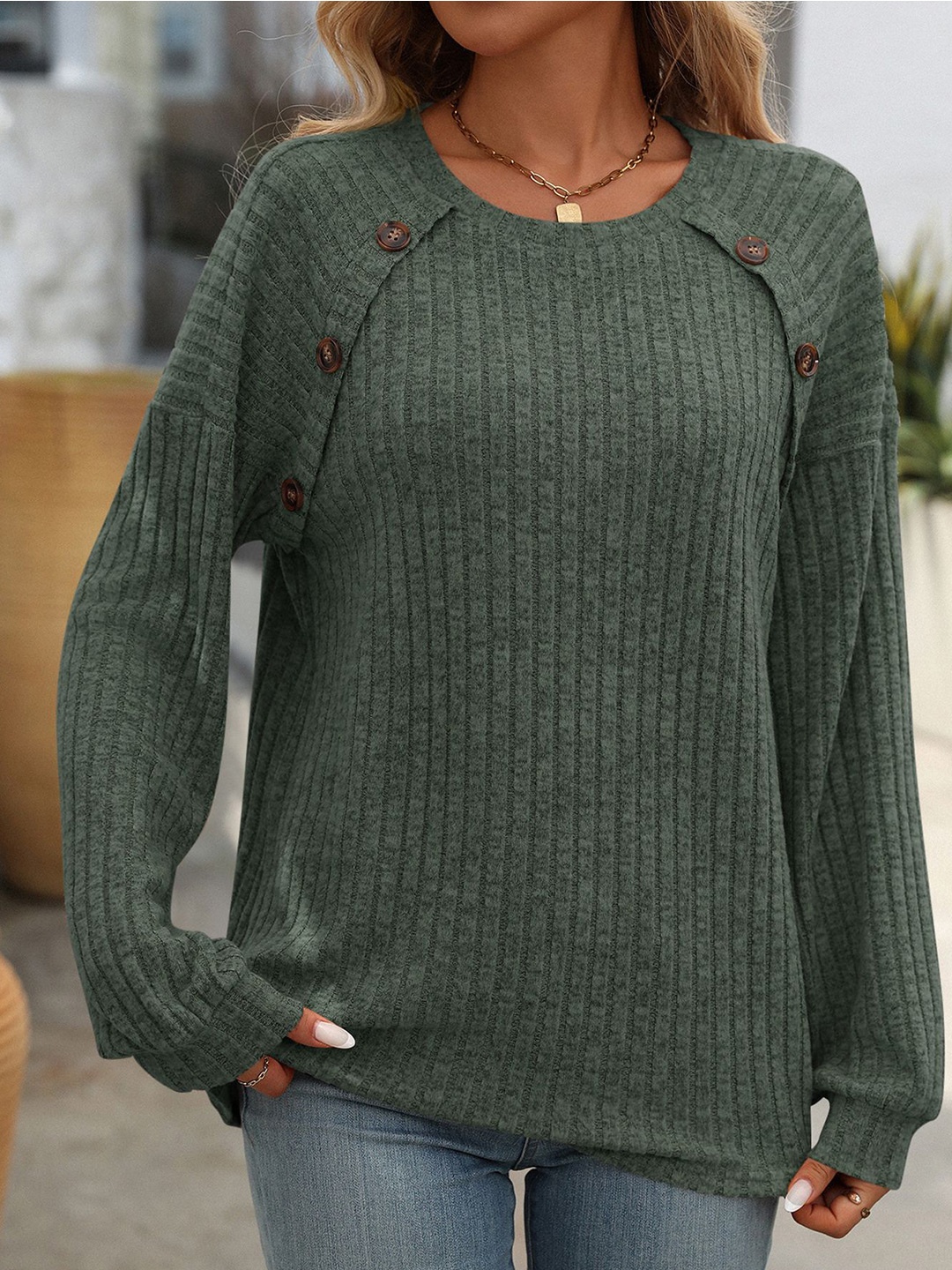 

StyleCast x Revolte Women Solid Round Neck Top, Green