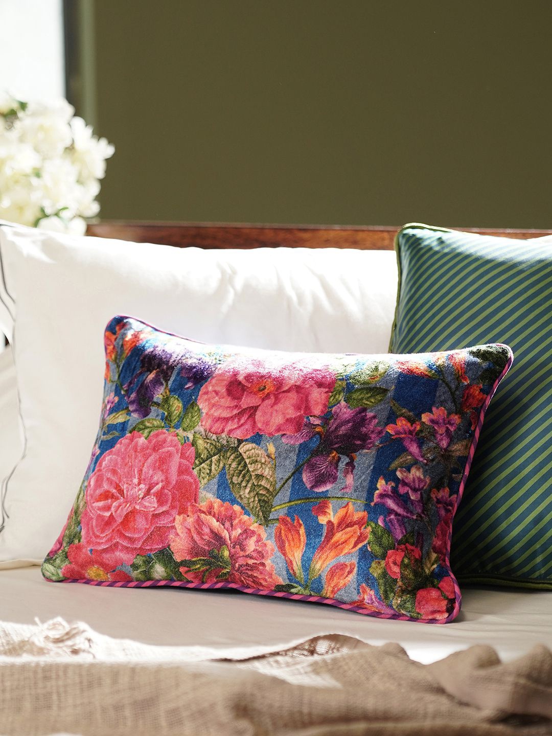 

Pure Home and Living Blue & Red Floral Printed Velvet Rectangle Cushion Covers