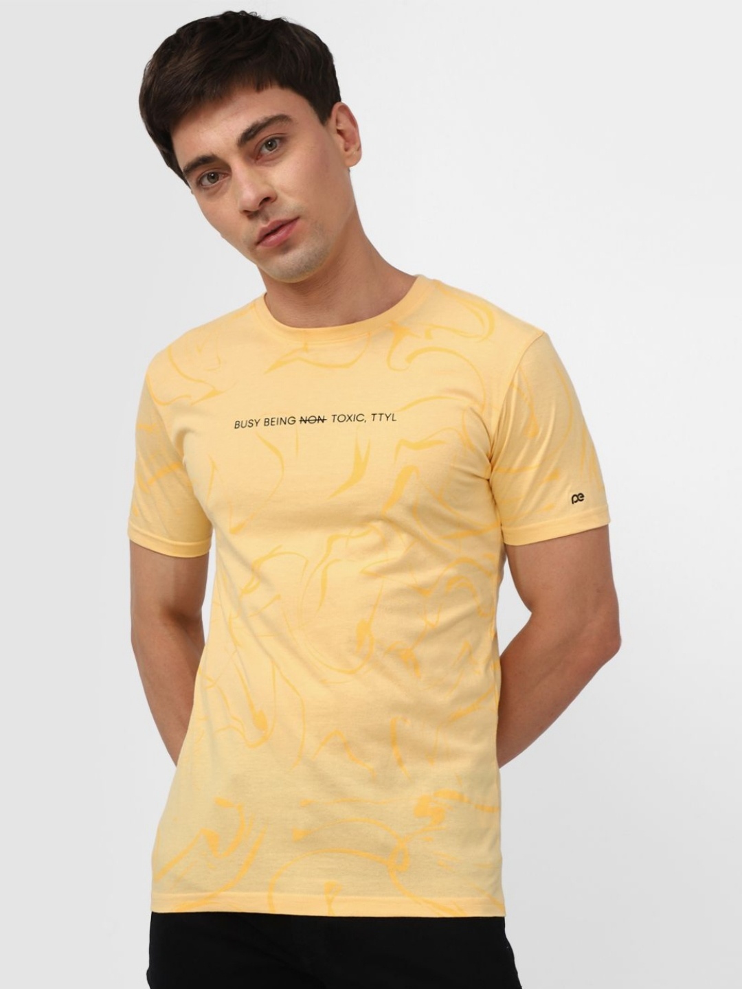 

Peter England Casuals Men Graphic Printed Round Neck Cotton Slim Fit T-shirt, Yellow
