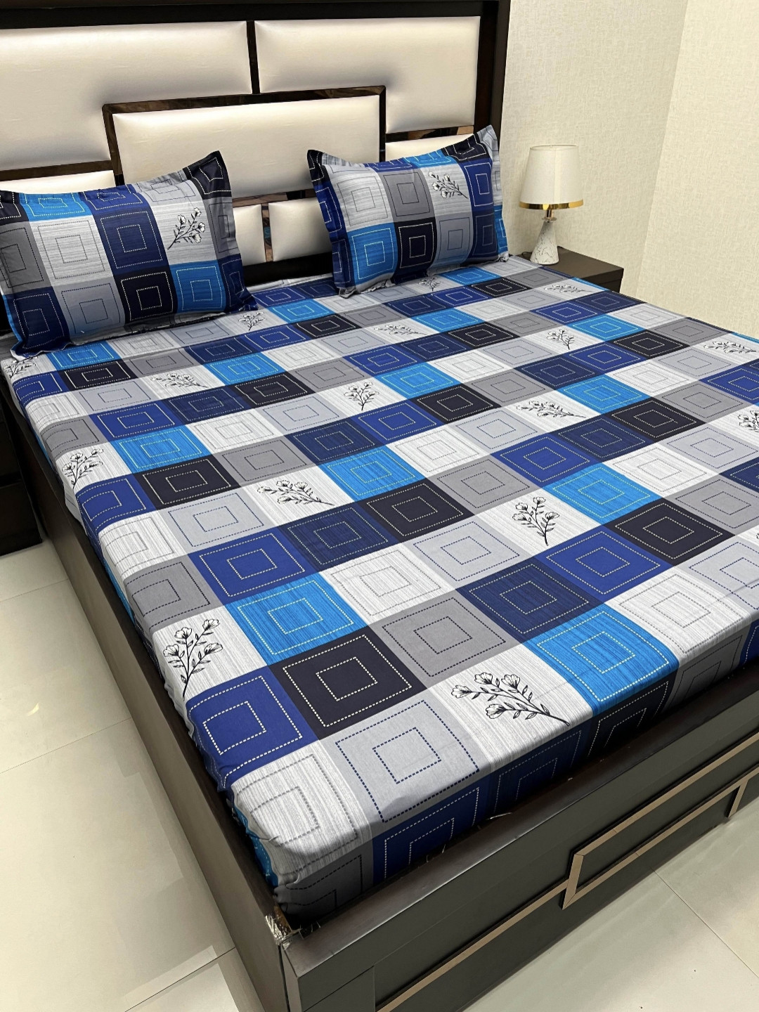 

Pure Decor Cotton Queen Size Double Bed Bedsheet With 2 Pillow Covers 2.28m X 2.54m, Blue