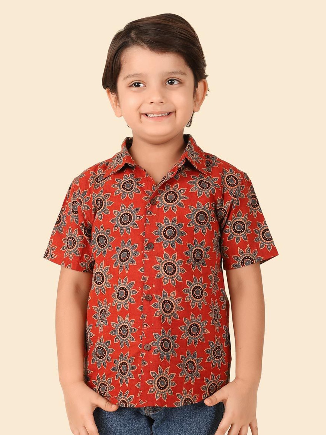 

Fabindia Boys Spread Collar Ethnic Motifs Printed Cotton Casual Shirt, Red