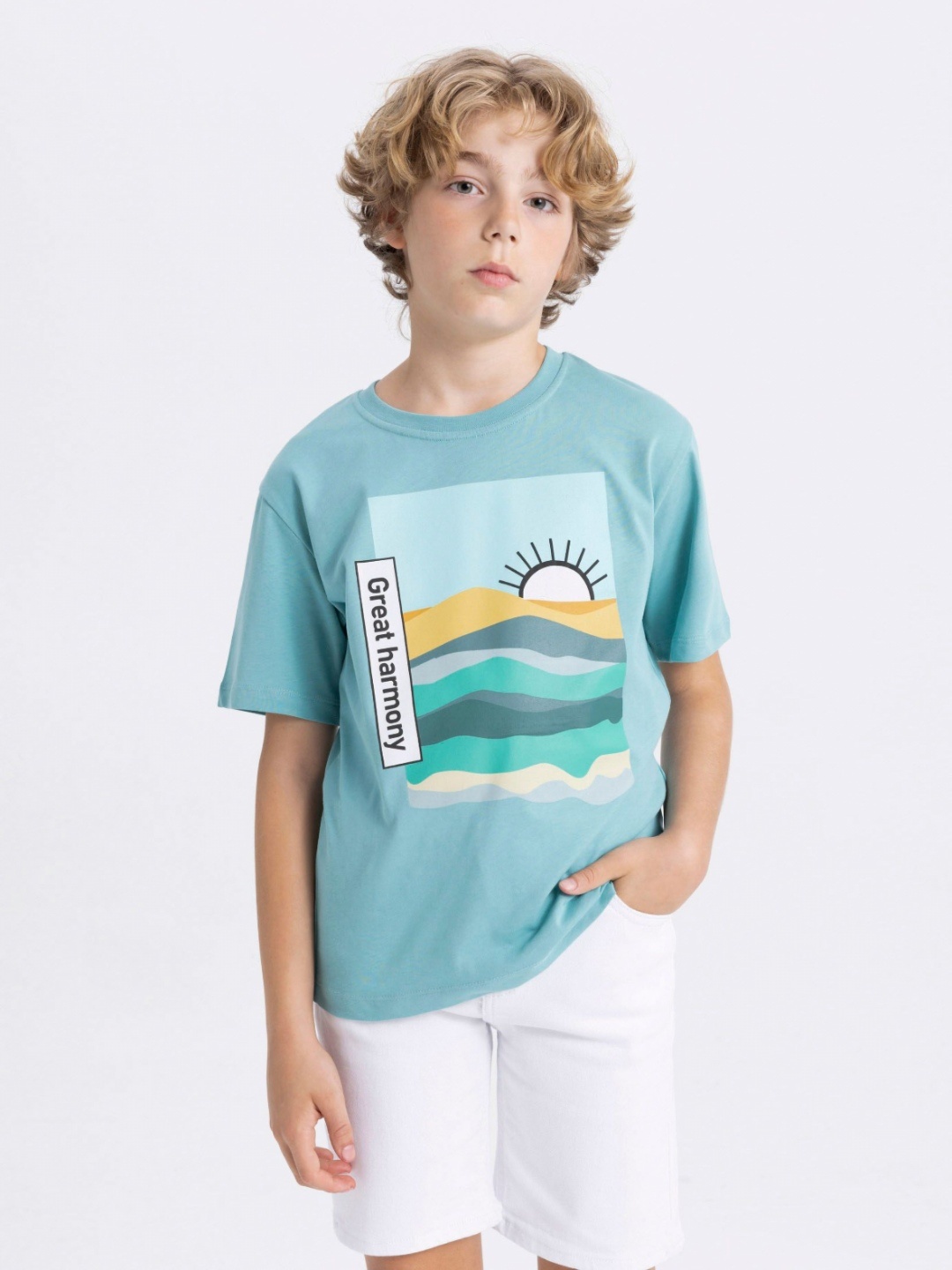 

DeFacto Boys Graphic Printed Round Neck Cotton T-shirt, Na