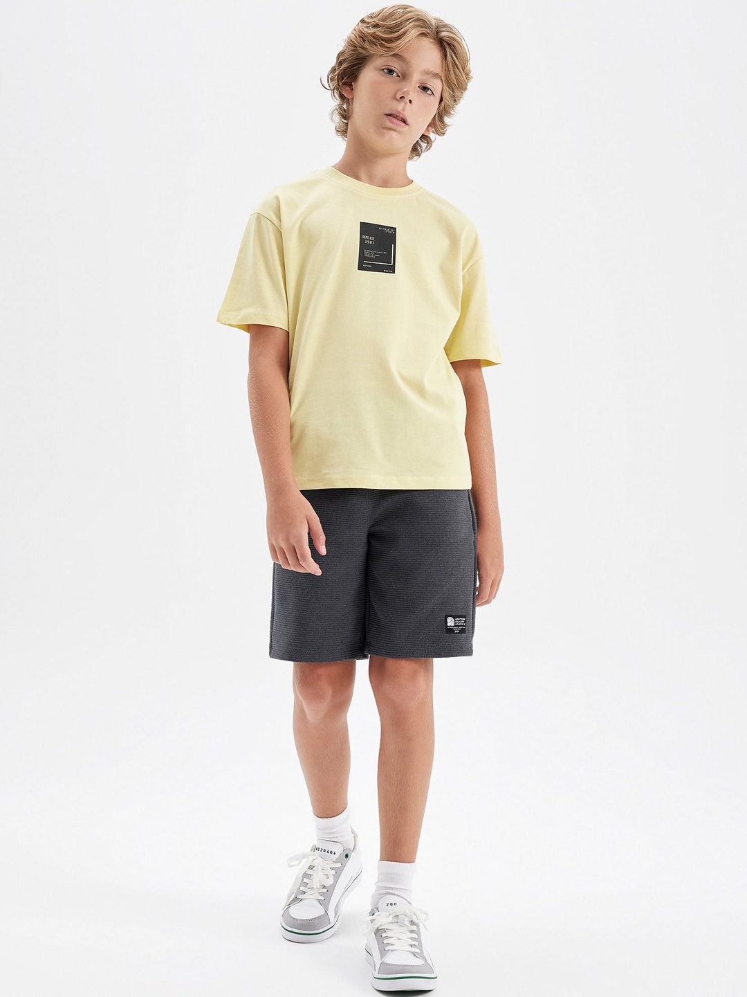 

DeFacto Boys Sports Regular Fit Shorts, Black